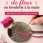 Un design floral brodé à la main sur un tissu coloré