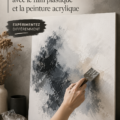 Création artistique avec film plastique et peinture acrylique sur toile.