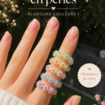 Bague en perles colorées faite maison, illustrant un style unique et créatif.