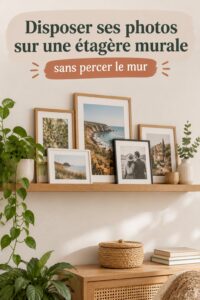 Étagère murale décorée avec des photos de famille et d'amis, style chaleureux et accueillant